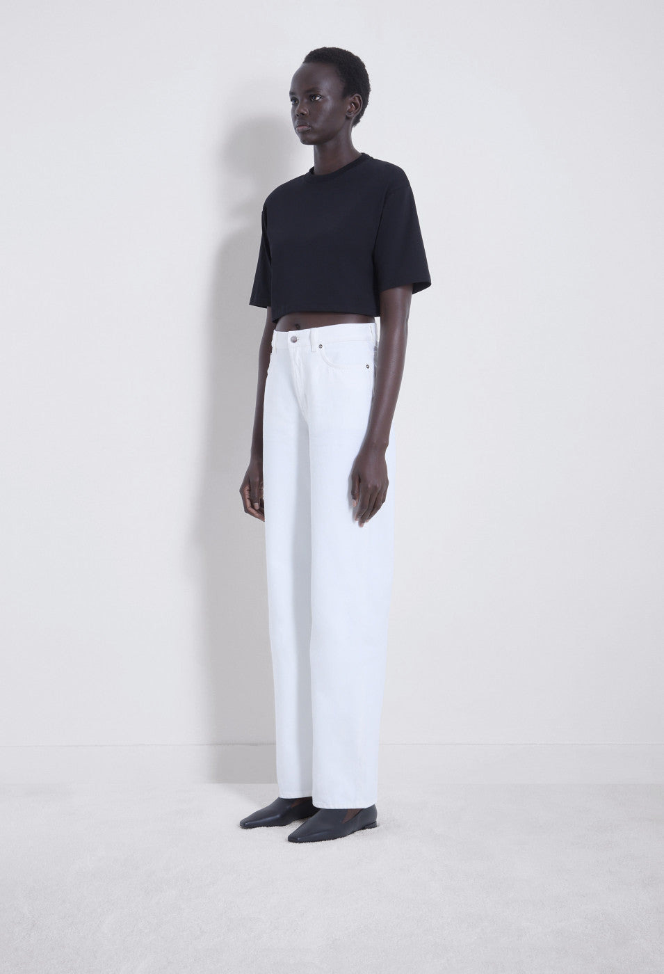 Gupo Cropped T-Shirt Black - 3