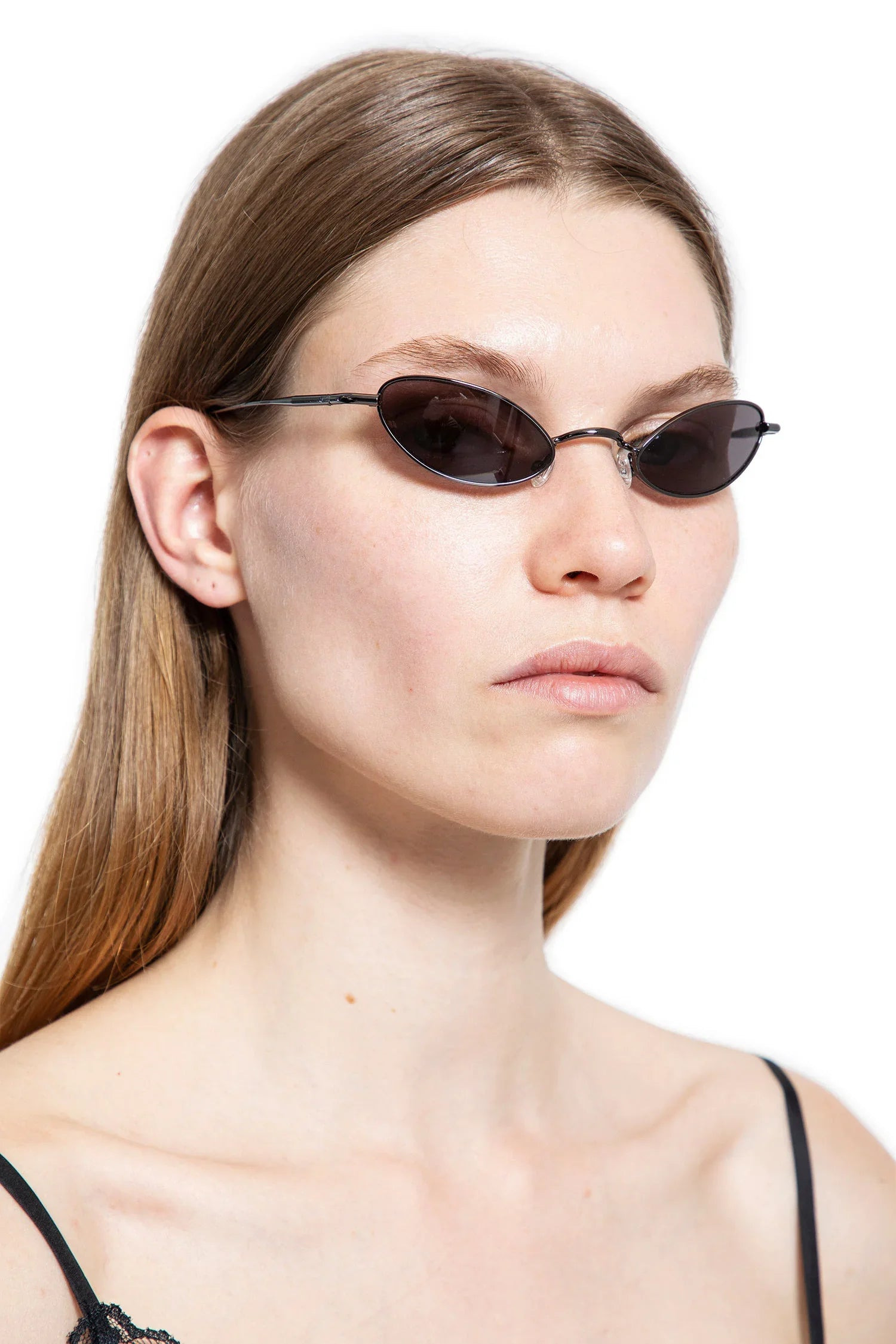 Oval-Steel-And-Silver-Sunglasses - 4