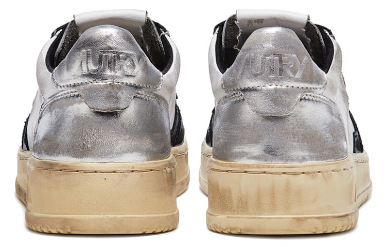 (WMNS) Autry Medalist Super Vintage Leather Low Sneakers 'White Black Silver' AVLW-SV11 - 4