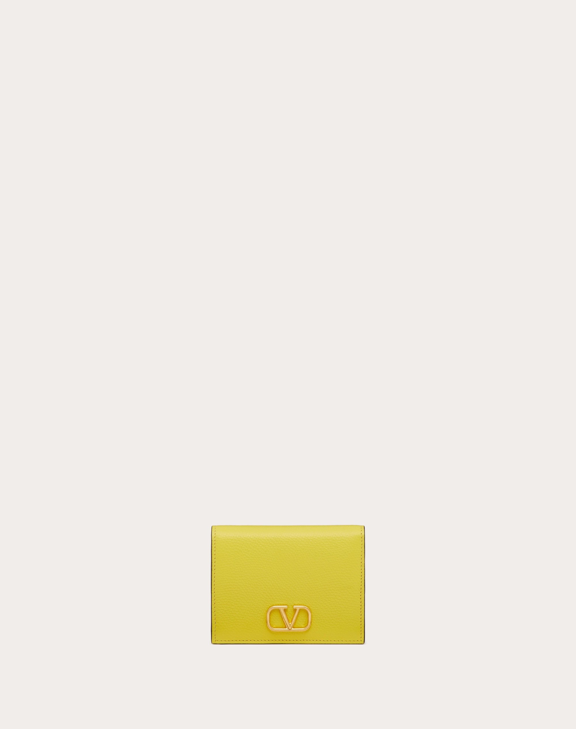 COMPACT VLOGO SIGNATURE GRAINY CALFSKIN WALLET - 1
