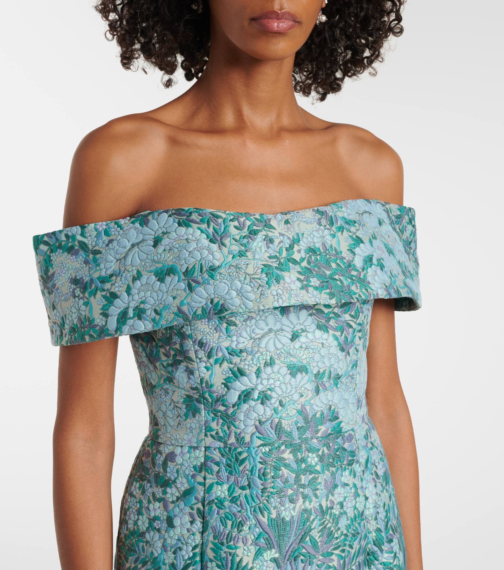 Clover floral off-shoulder brocade gown - 4