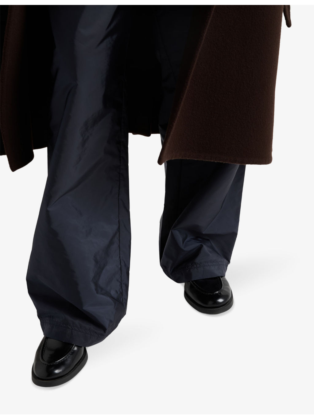 Lightweight Re-Nylon relaxed-fit trousers - 5