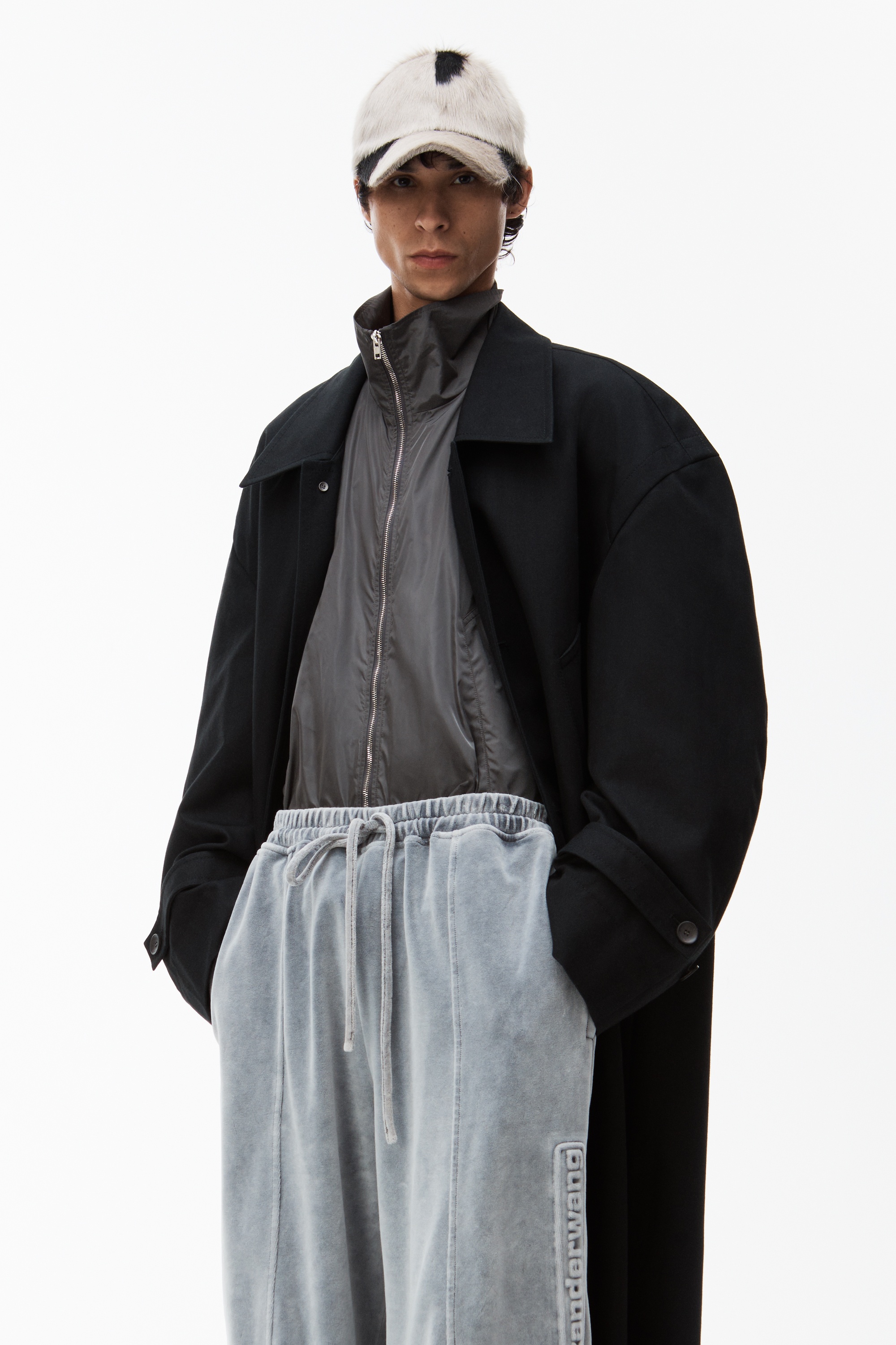 logo track pant in velour - 6