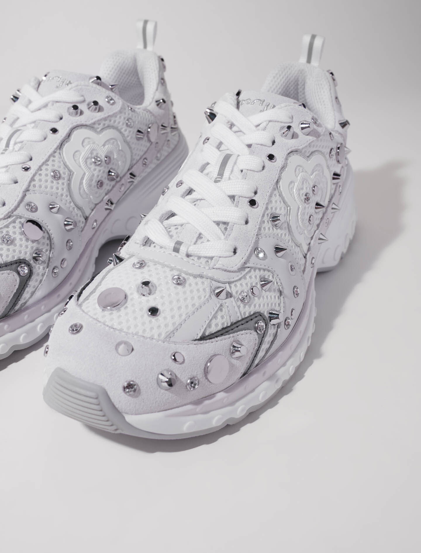 M stud trainers - 3