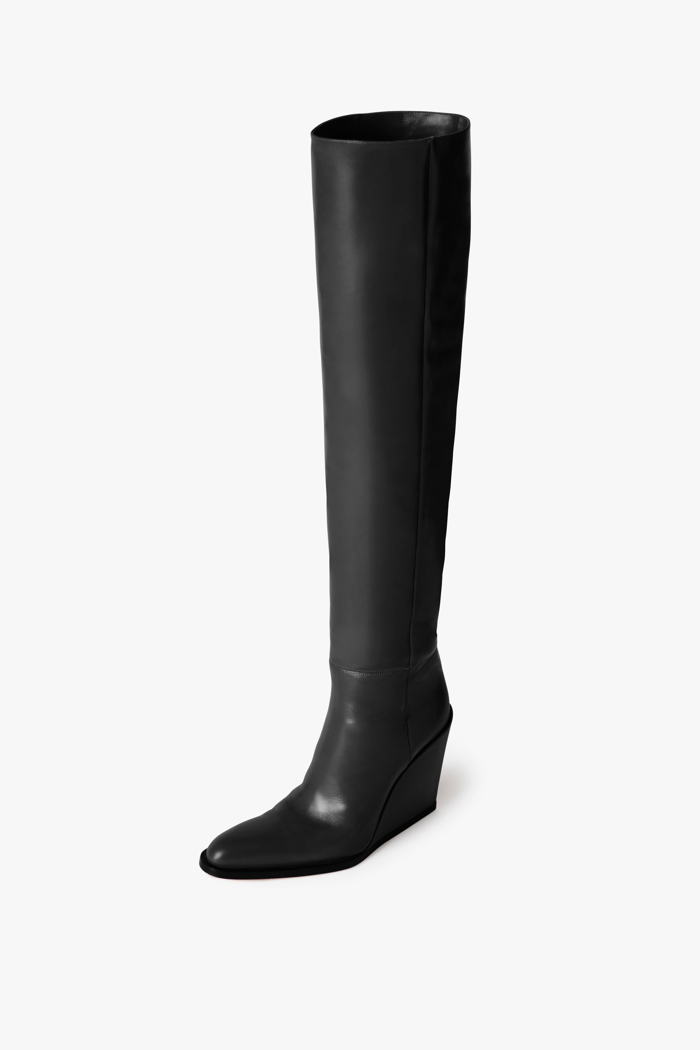 Sky Boot In Black - 2
