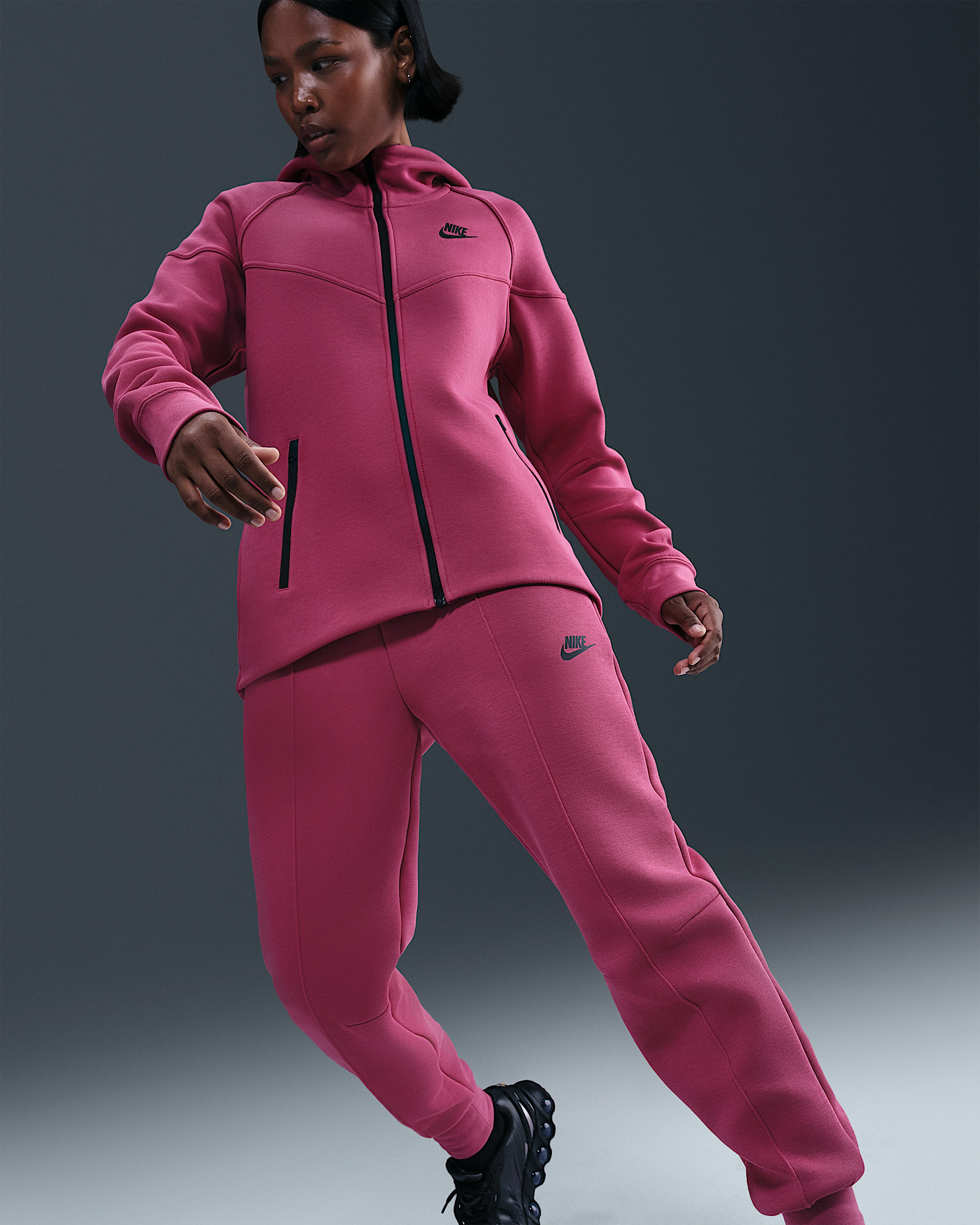 Nike Sportswear Tech Fleece Women's Mid-Rise Joggers - 5