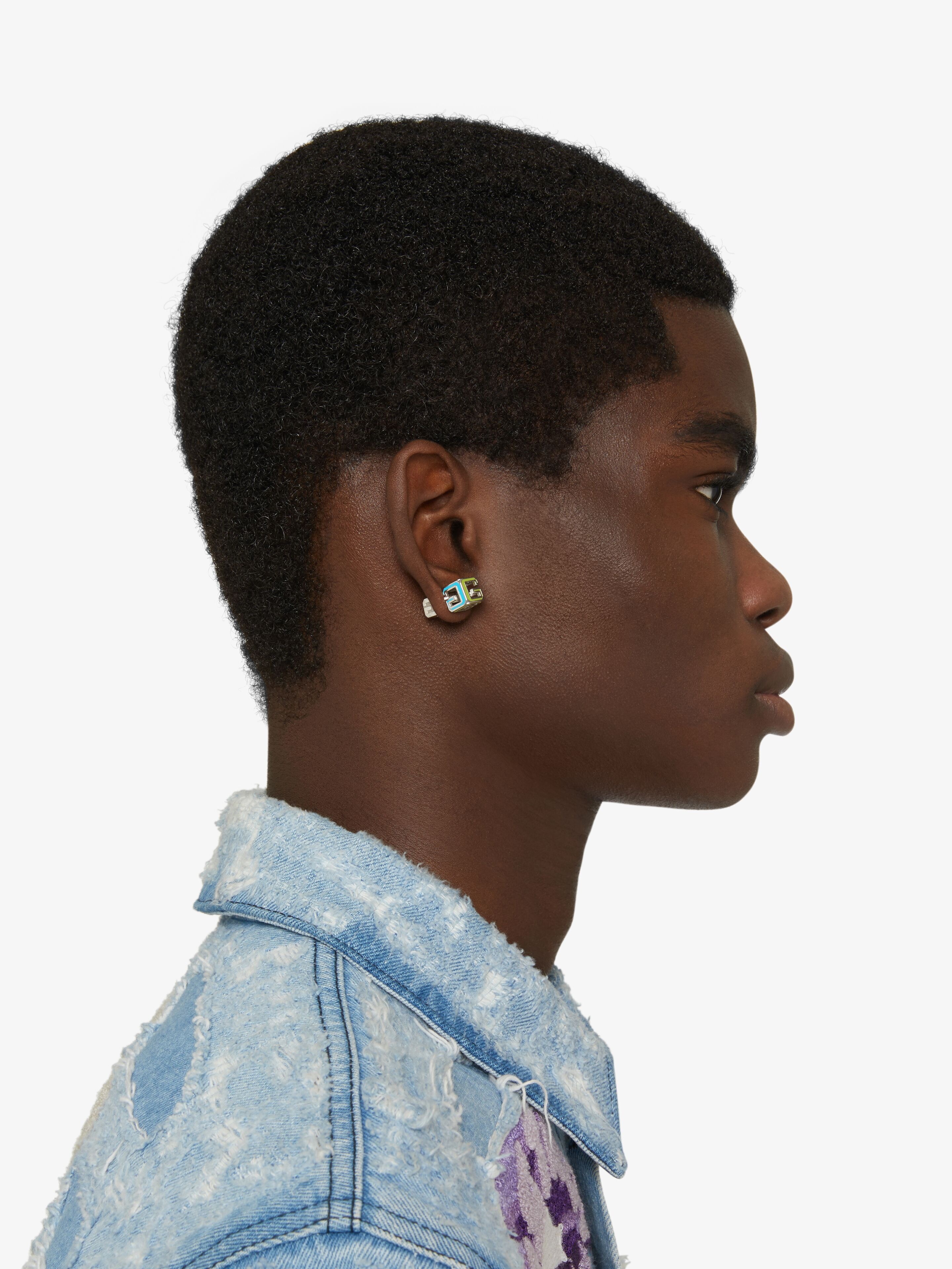 G CUBE STUD EARRING IN METAL AND ENAMEL - 4