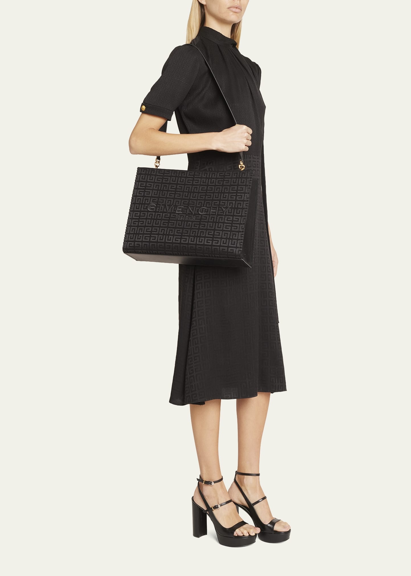 Medium G Tote Bag with Chain - 5