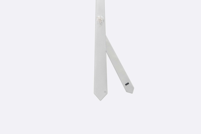 Lily of the Valley Tie 1