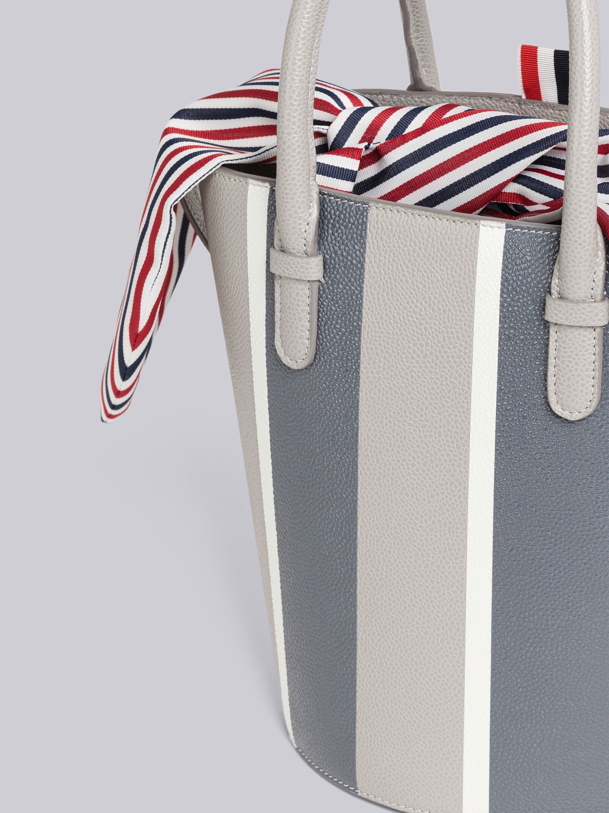 Stripe Pebble Grain Crossbody Bucket Bag - 2