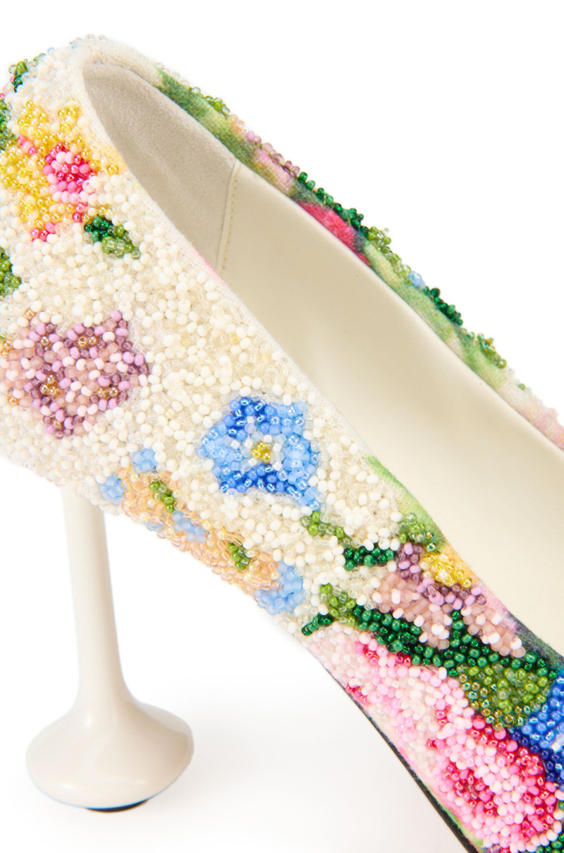 Toy pump in beaded embroidered canvas 4