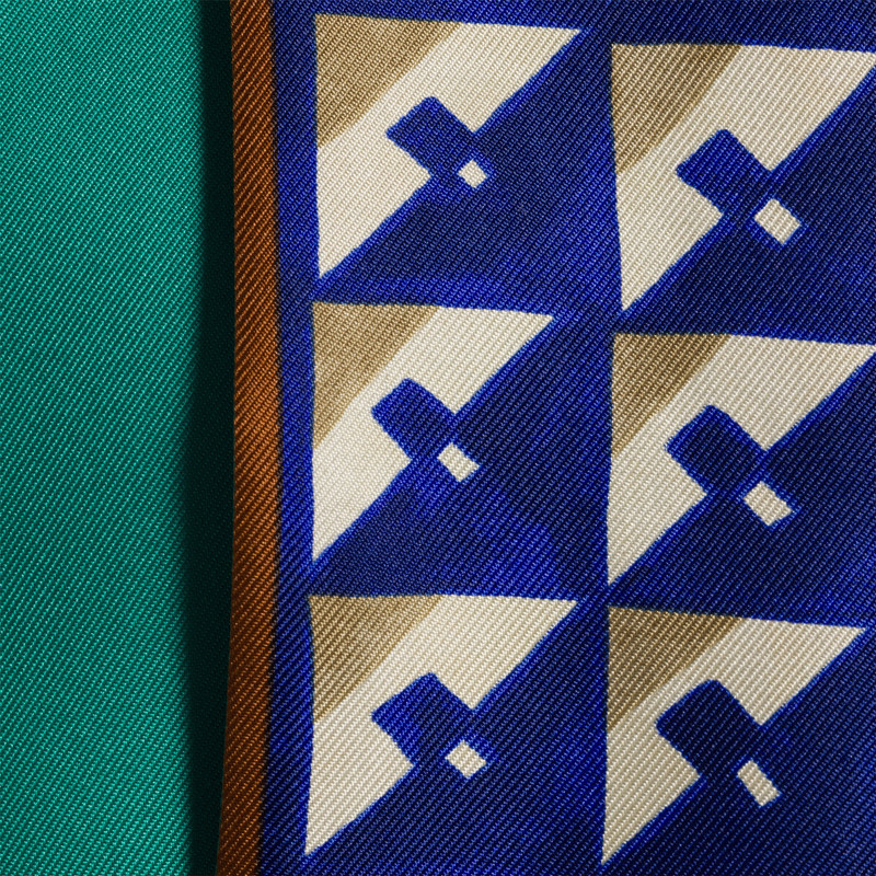 Miu Miu Printed silk skinny scarf outlook