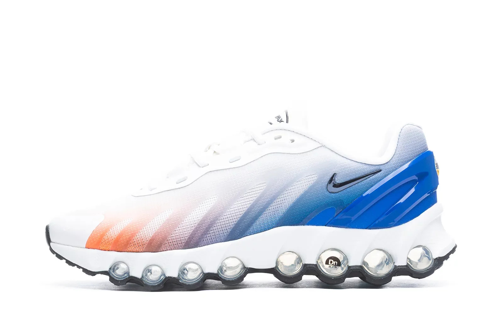 Air Max Dn8 "Summit White Vivid Orange" - 1