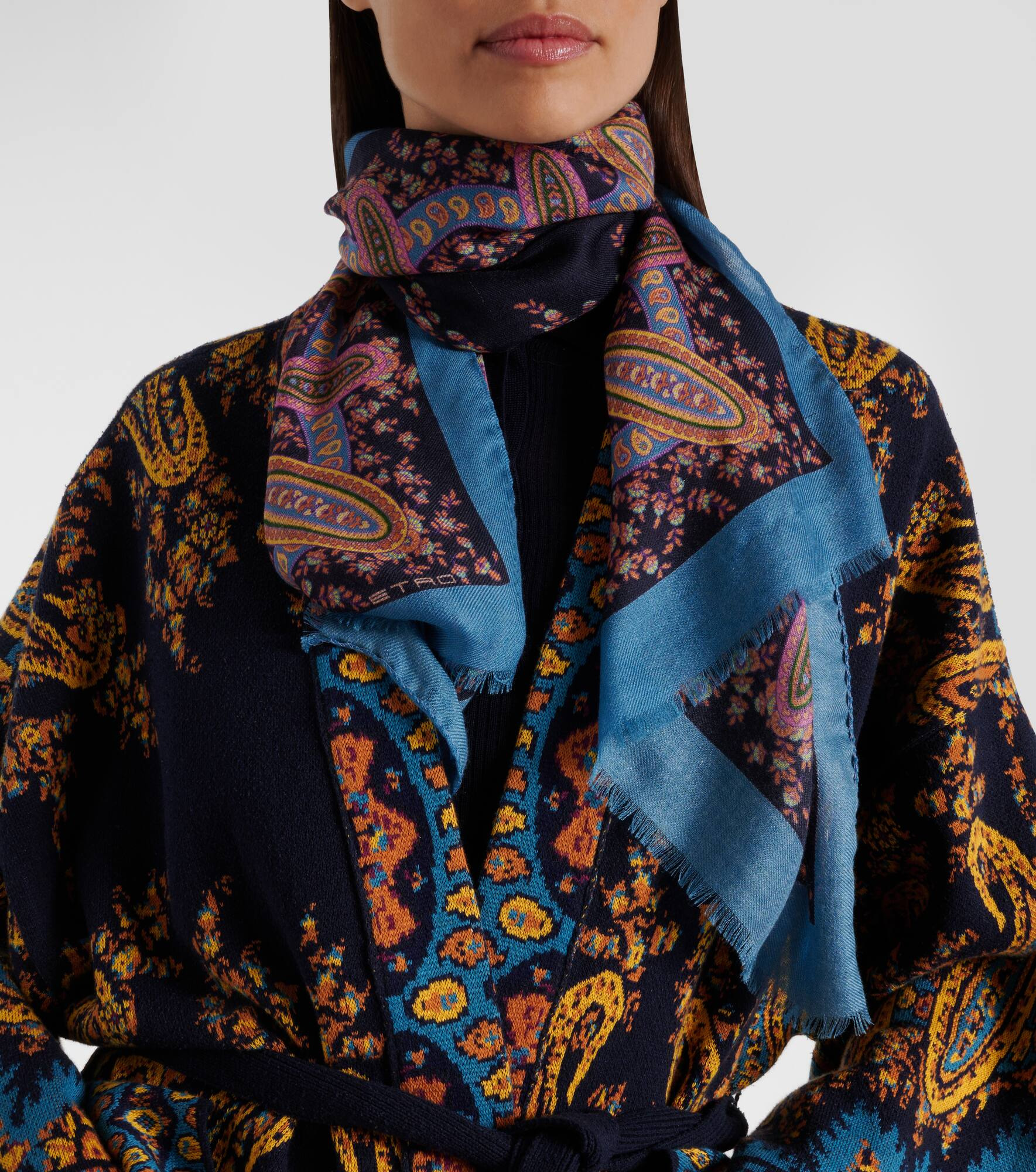 Floral wool cashmere and silk scarf - 2