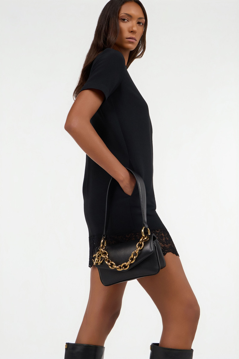 Roberto Cavalli Shoulder bag with chain in black outlook