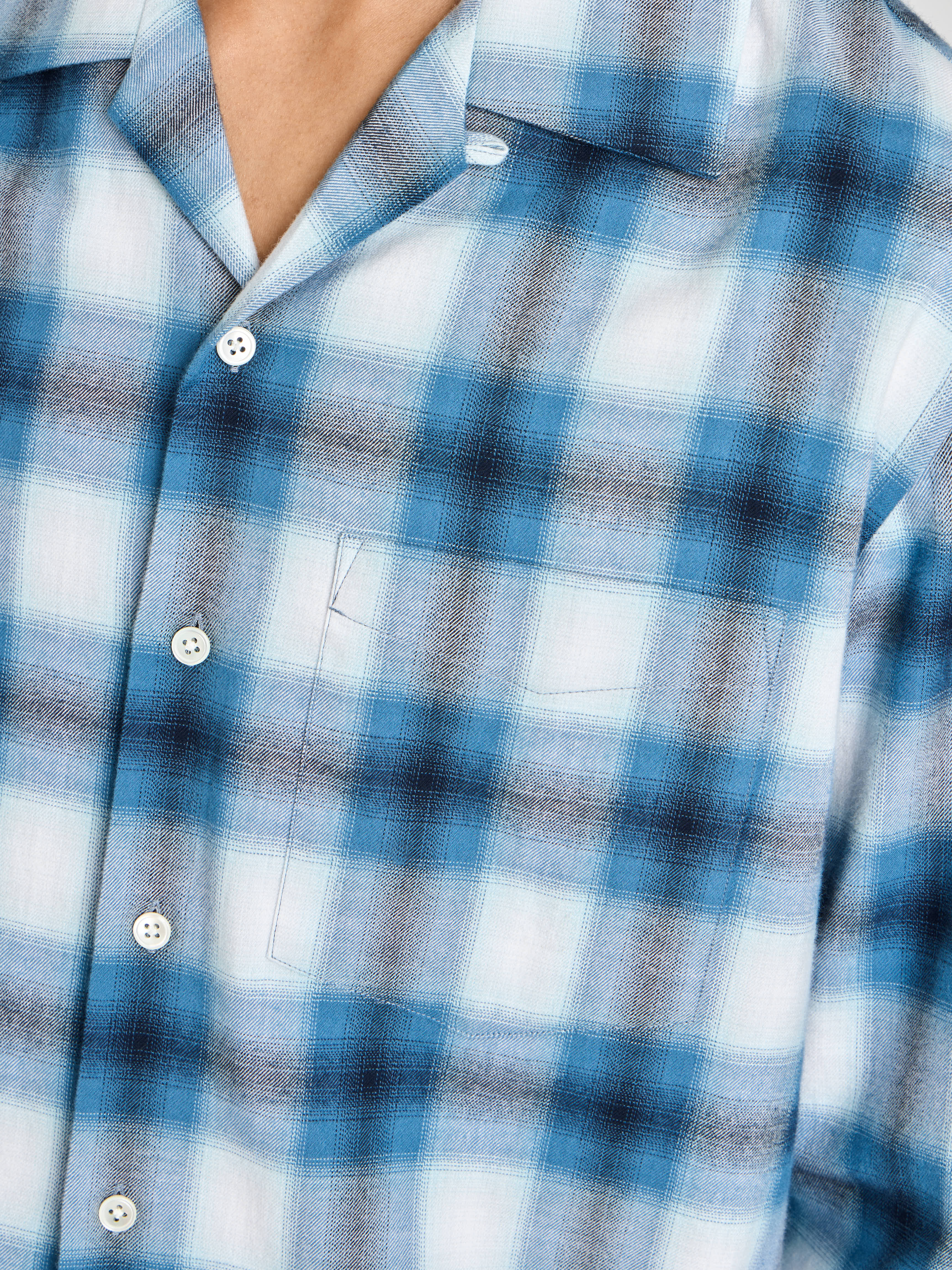 GRADIANT CHECKERED SHIRT IN BLUE - 5