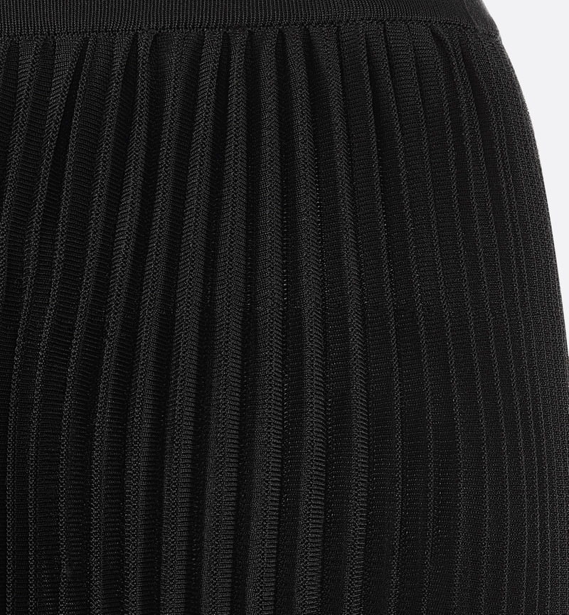 Pleated Mid-Length Skirt 6
