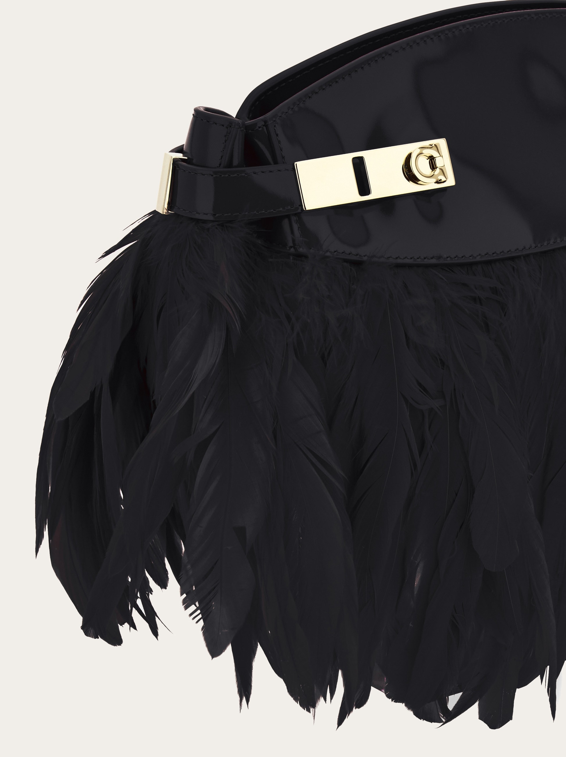 Hug soft crossbody bag with feathers (XS) - 8
