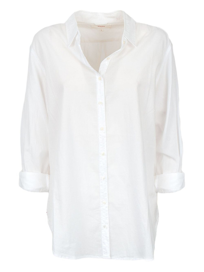 long-sleeve buttoned shirt 1