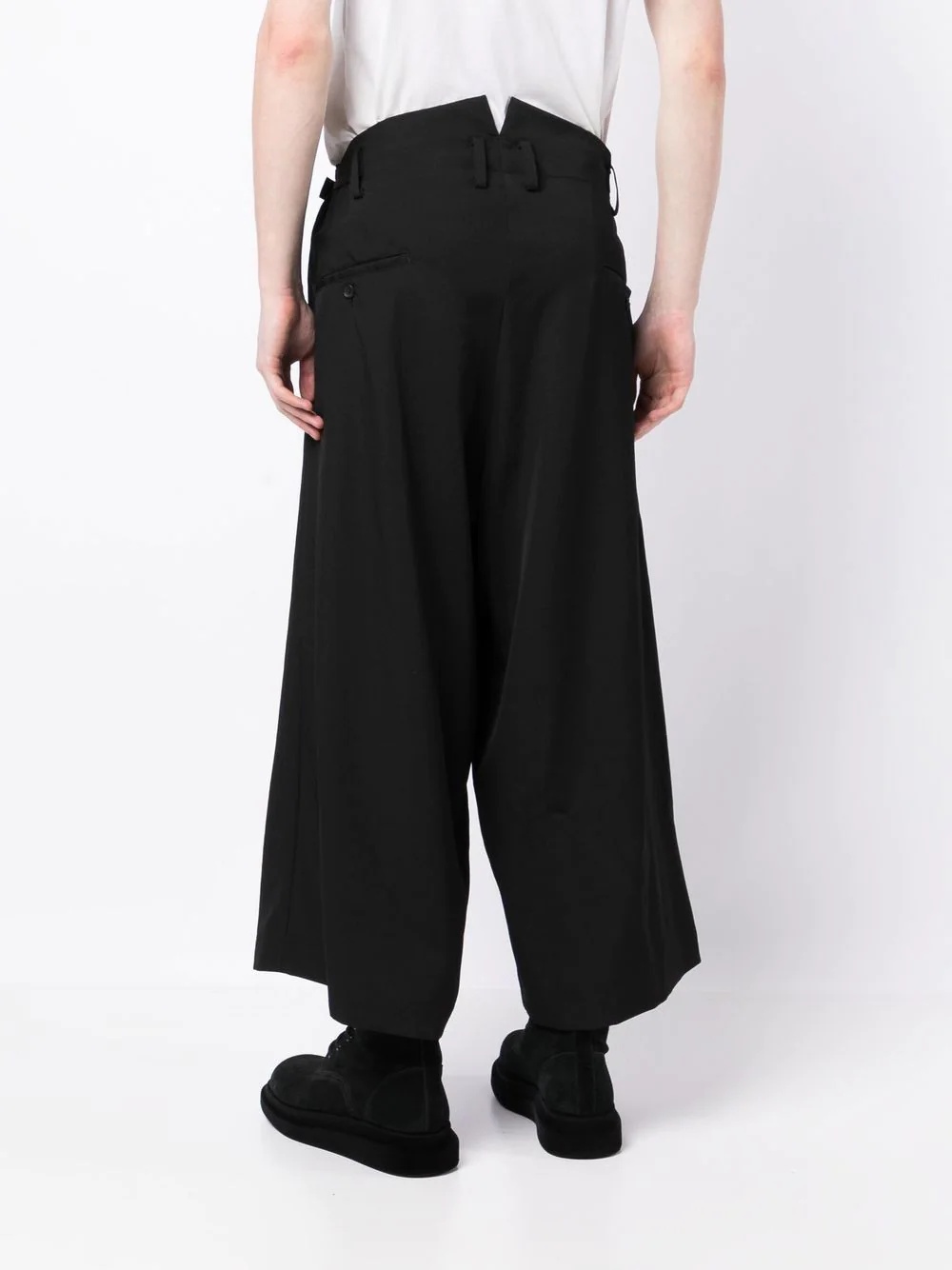 wide-leg cropped wool trousers - 4