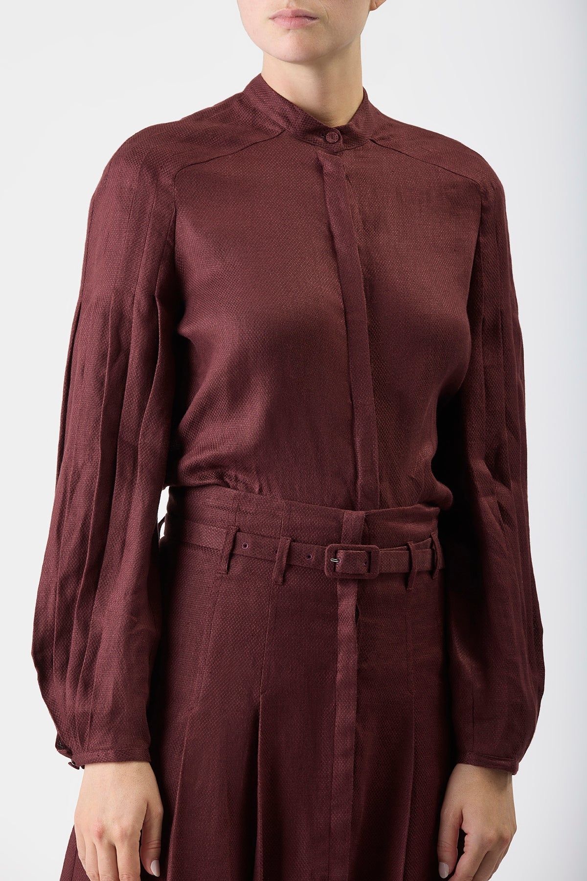 Laetitia Blouse in Deep Bordeaux Linen - 5
