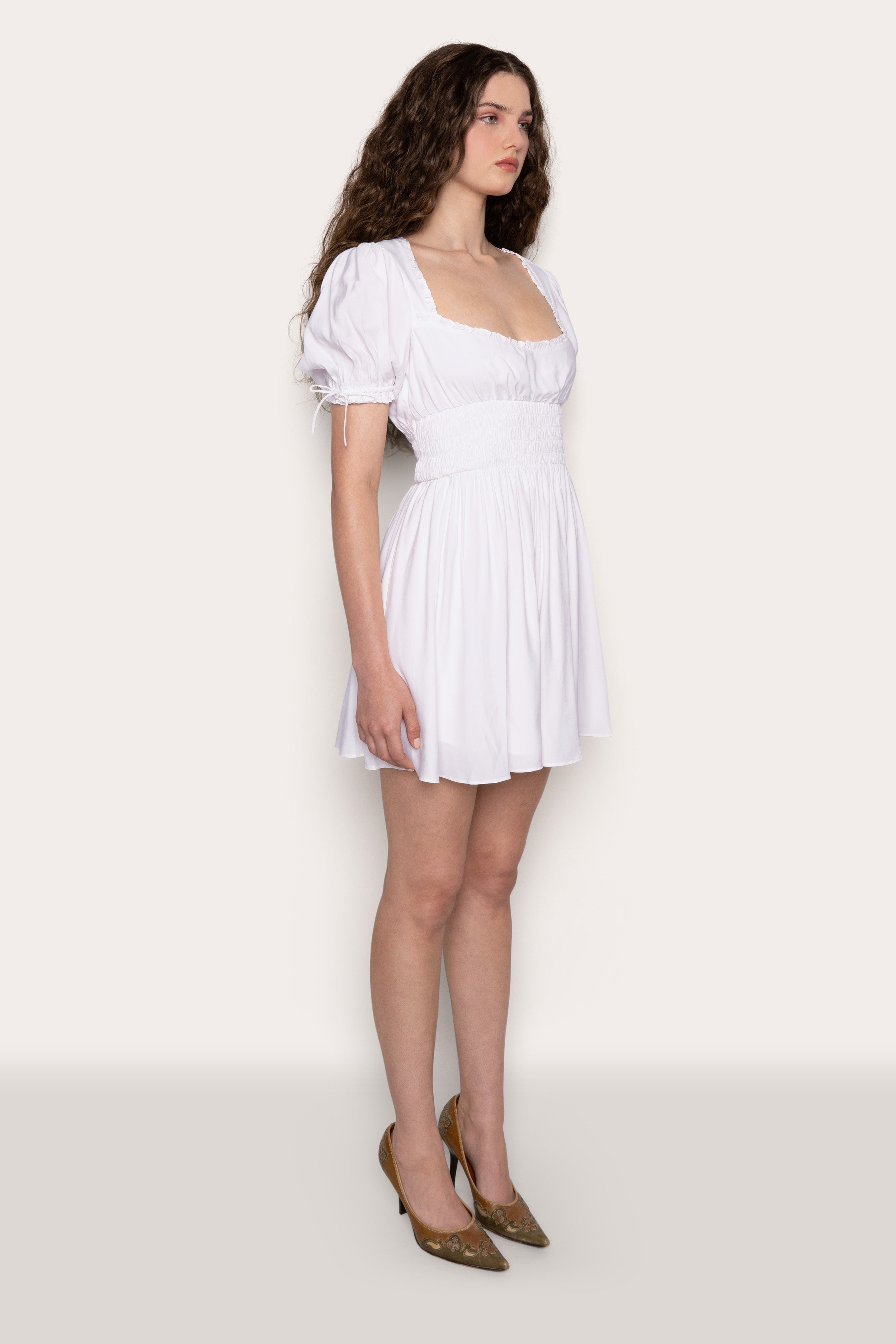 PUFF SLEEVE RUCHED FLARE DRESS - 4
