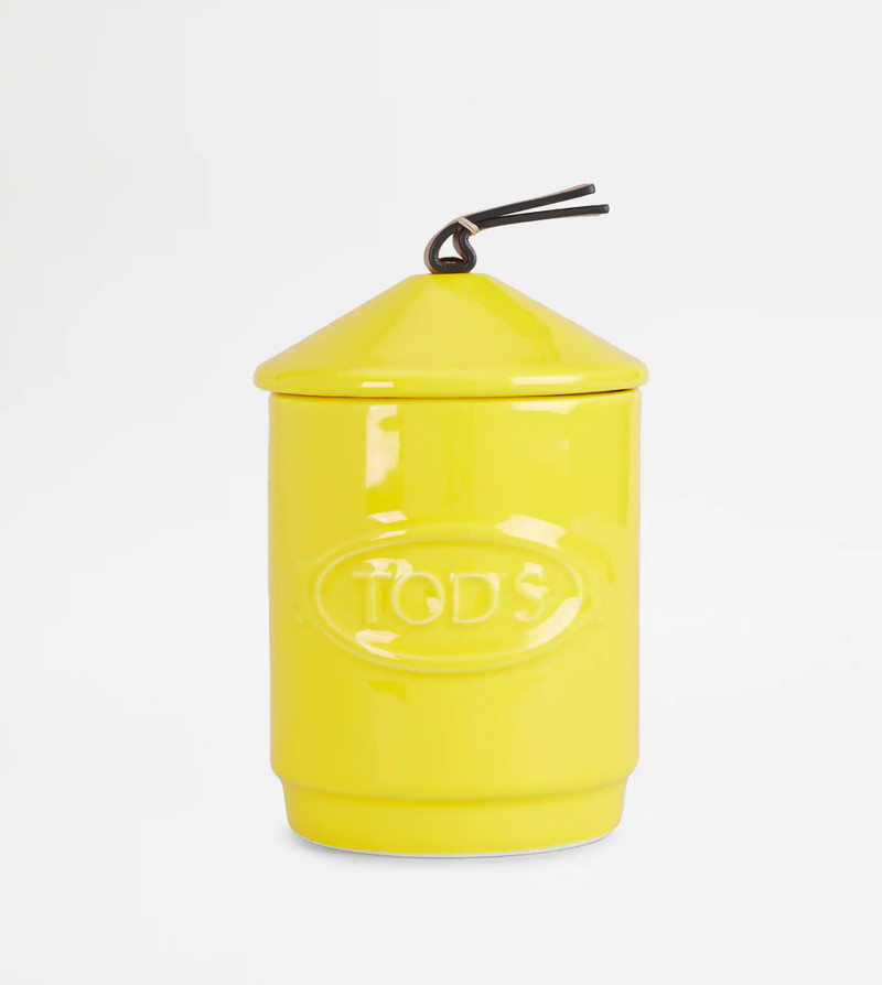 SCENTED CANDLE - YELLOW 1