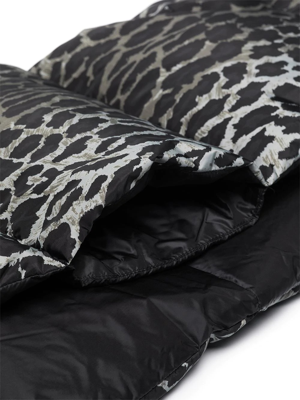 leopard-print padded scarf - 3