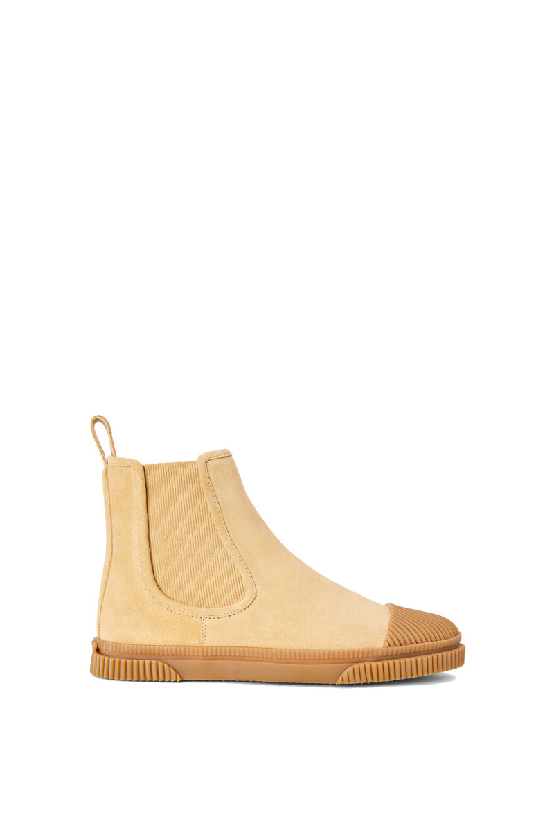 Chelsea boot in suede 1