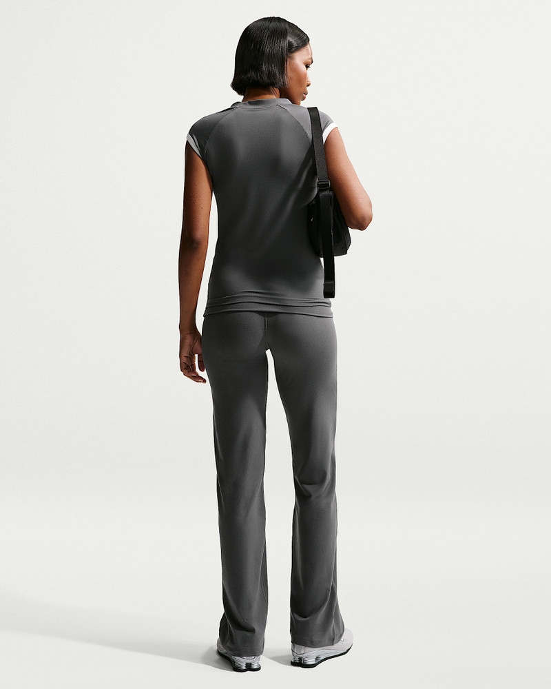 Nike Sportswear Women's Tight Sleeveless 1/4-Zip Top 5