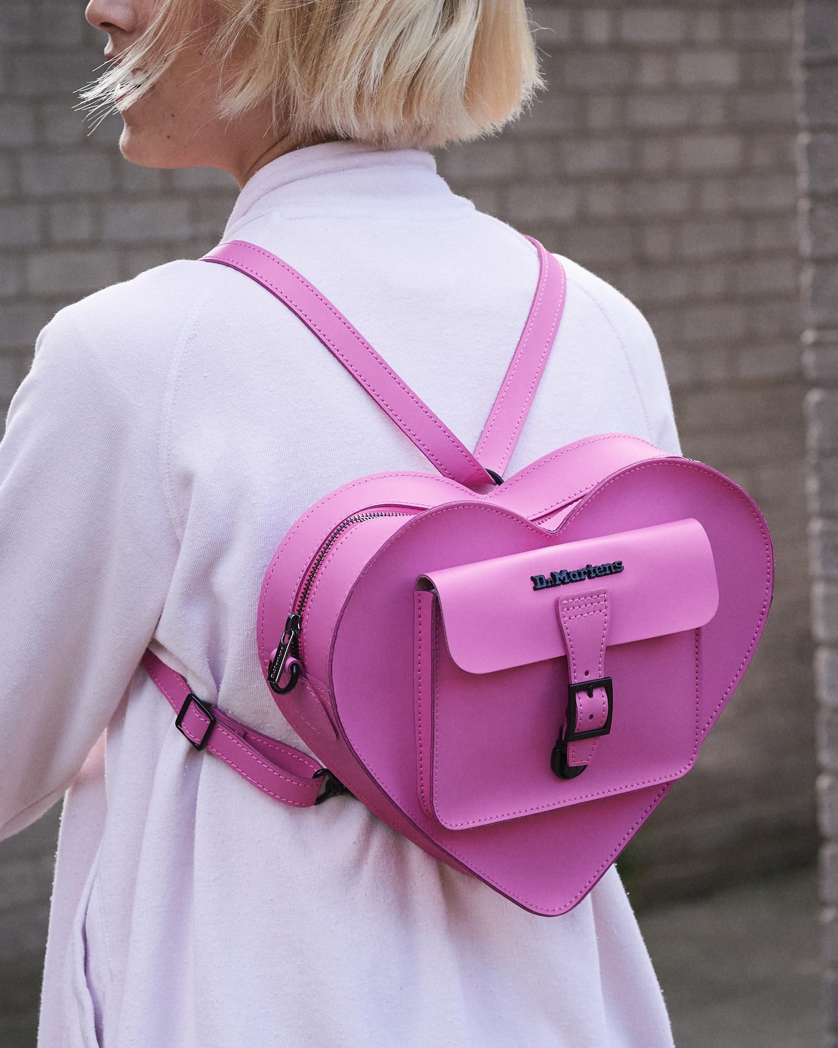 Heart Shaped Hardware Kiev Leather Bag - 2