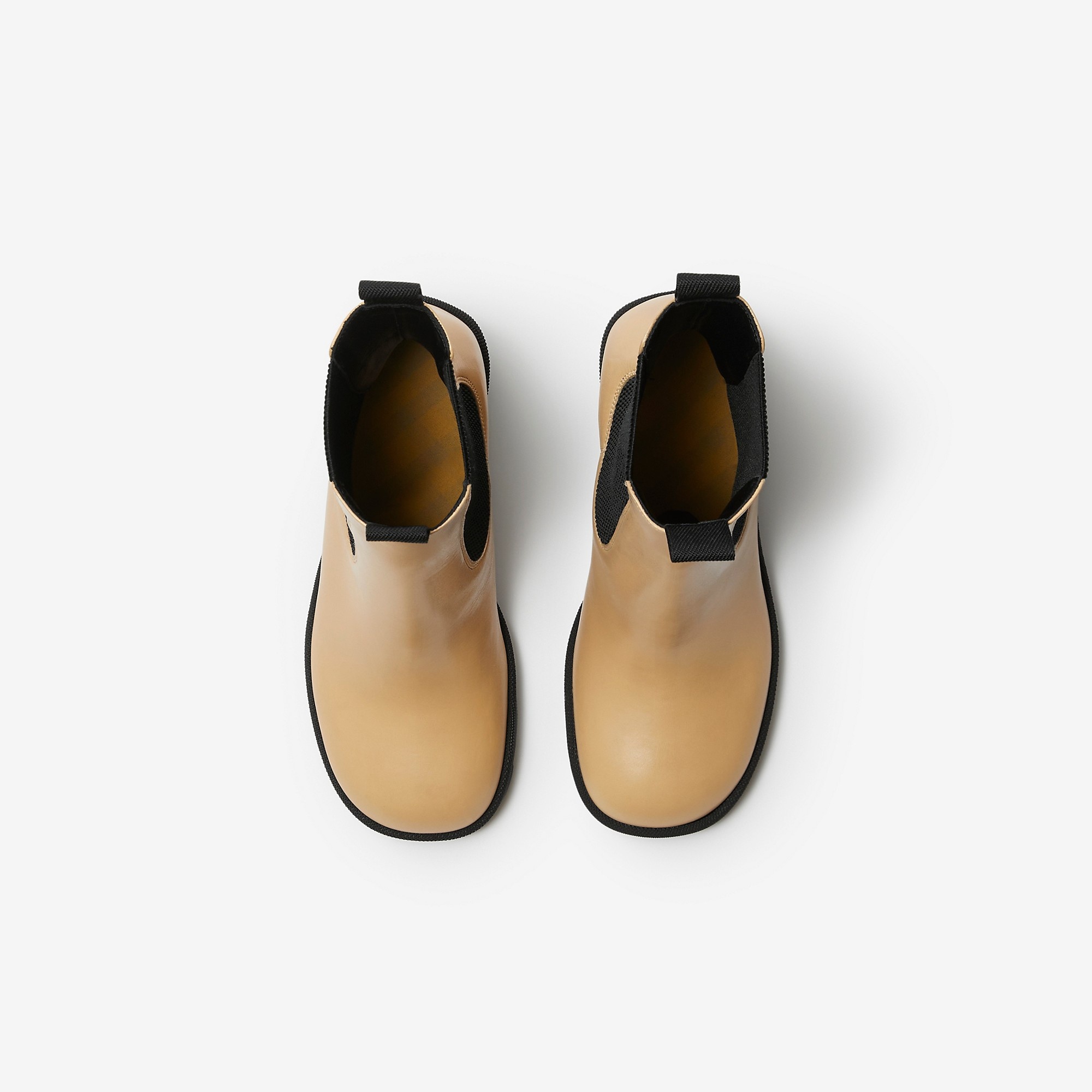 Leather Stride Chelsea Boots - 5