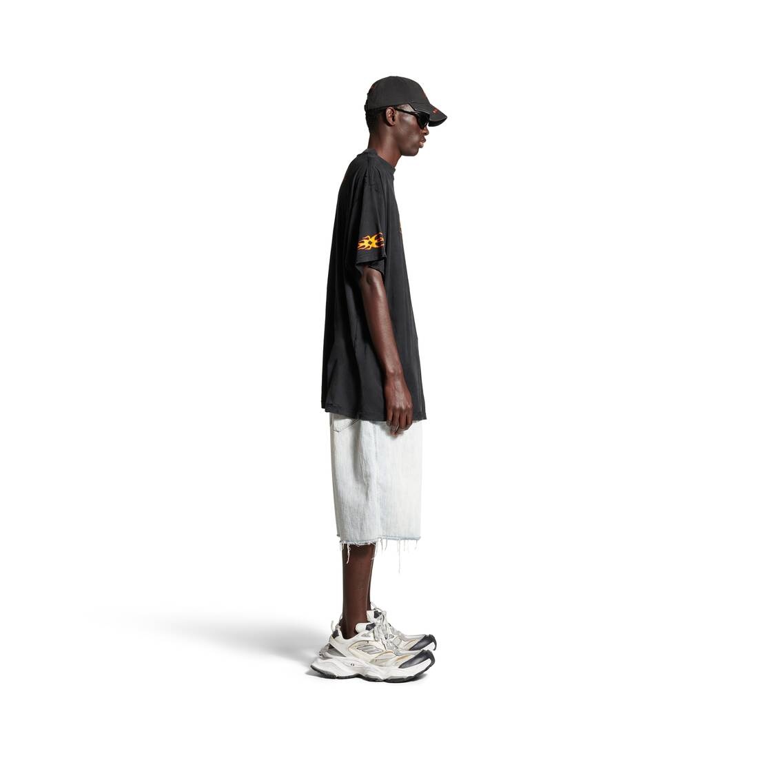 Men's Oversized Baggy Shorts in Light Blue - 3