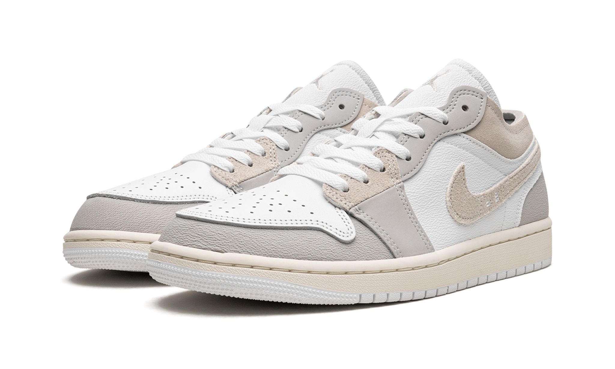 Air Jordan 1 Low SE Craft "Tech Grey" - 2