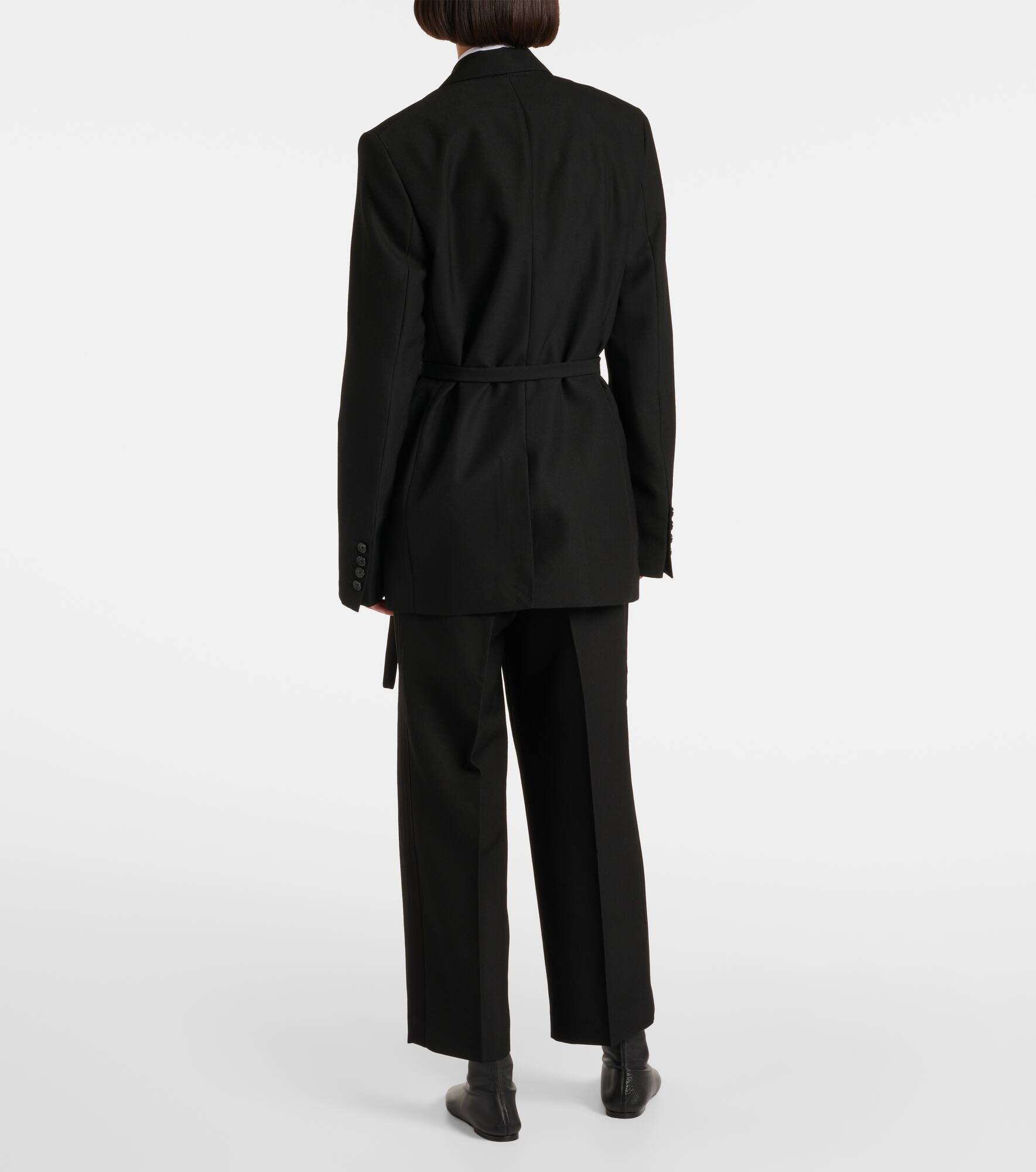 Satin-trimmed wrap blazer - 3