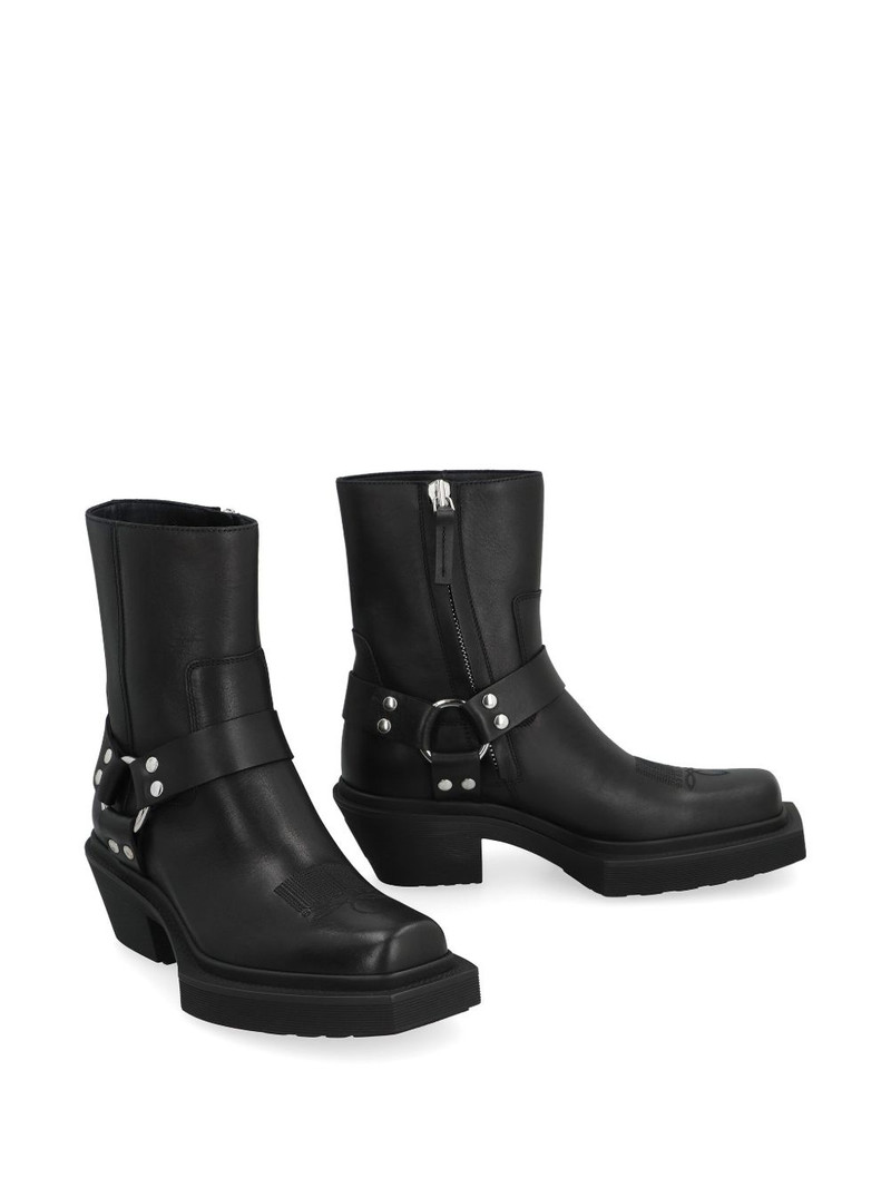VETEMENTS leather ankle boots outlook
