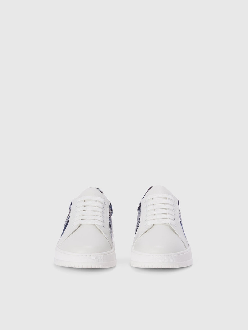 Sneakers with zigzag fabric insert 3