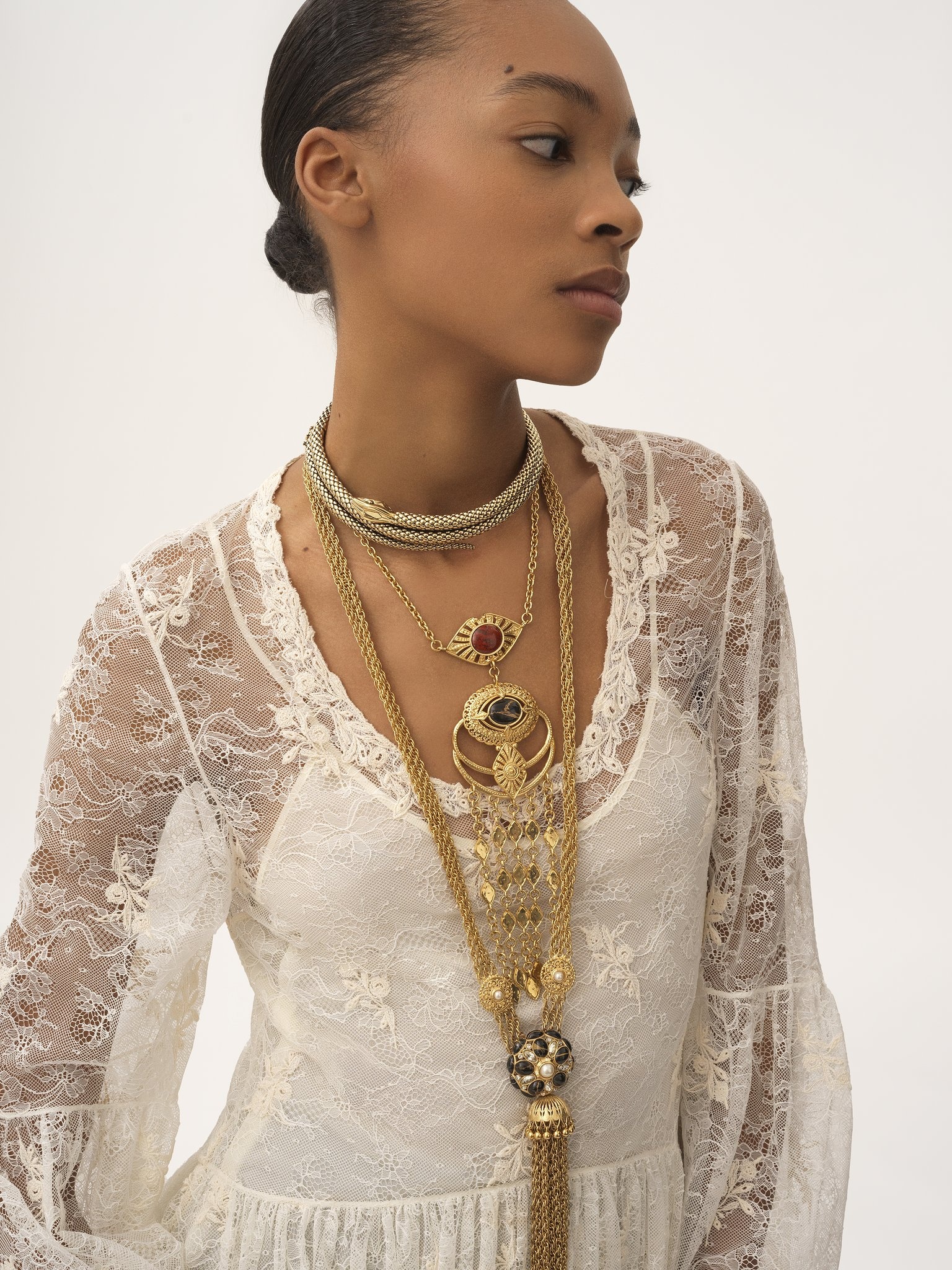 SCOOP-NECK MINI DRESS IN EMBROIDERED LACE - 4