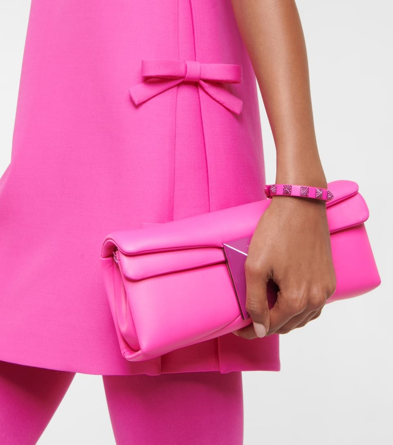 Valentino Rockstud leather bracelet outlook