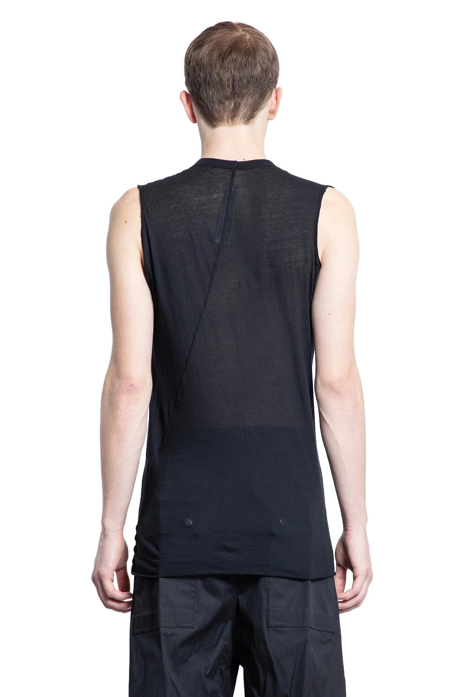 Hollywood-Basic-Sleeveless-T - 3