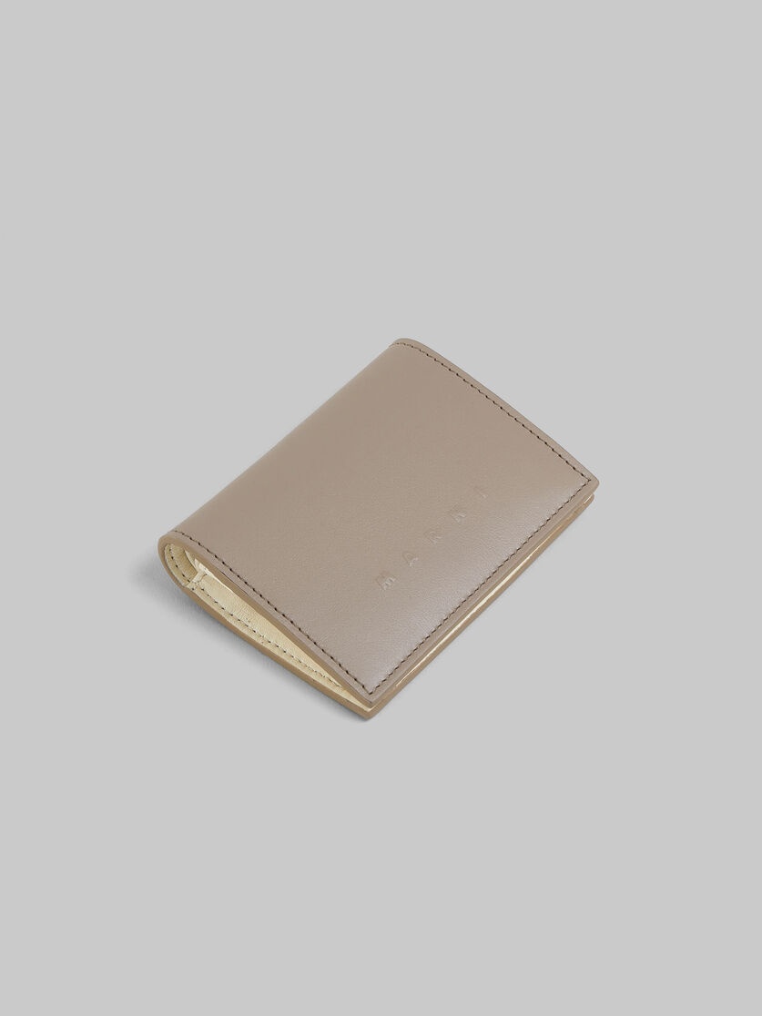 TAUPE LEATHER BIFOLD WALLET WITH RAISED MARNI LOGO - 5