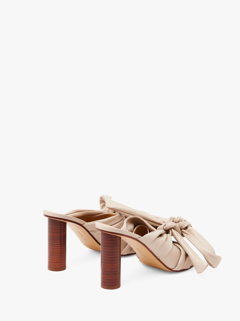 BOW HEELED MULES 3