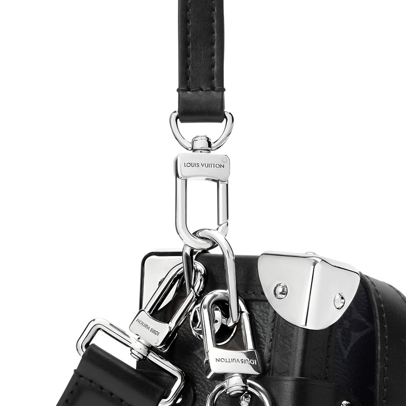 Side Trunk MM East West 3