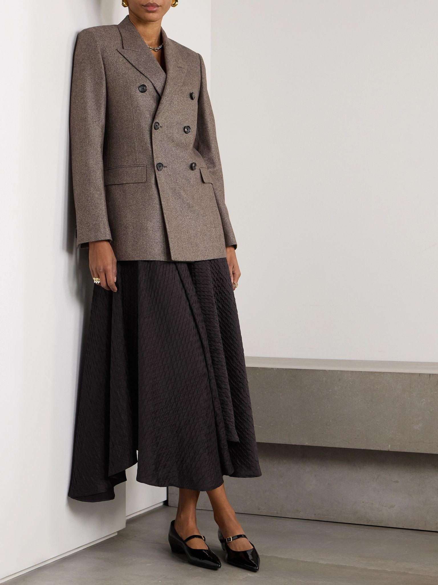 Elise quilted silk-cloqué midi skirt Brown - 2