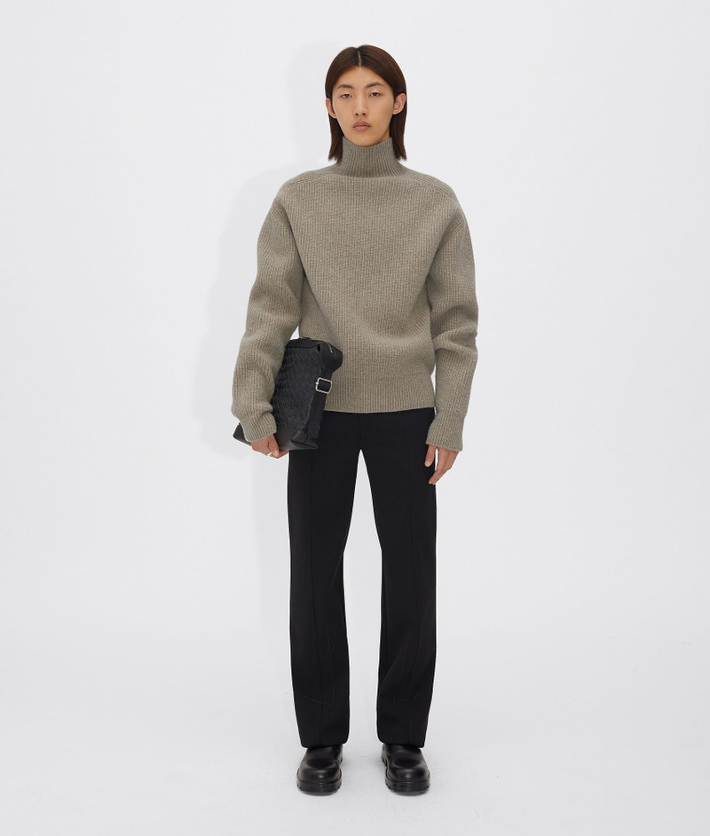 Bottega Veneta classic intrecciato outlook