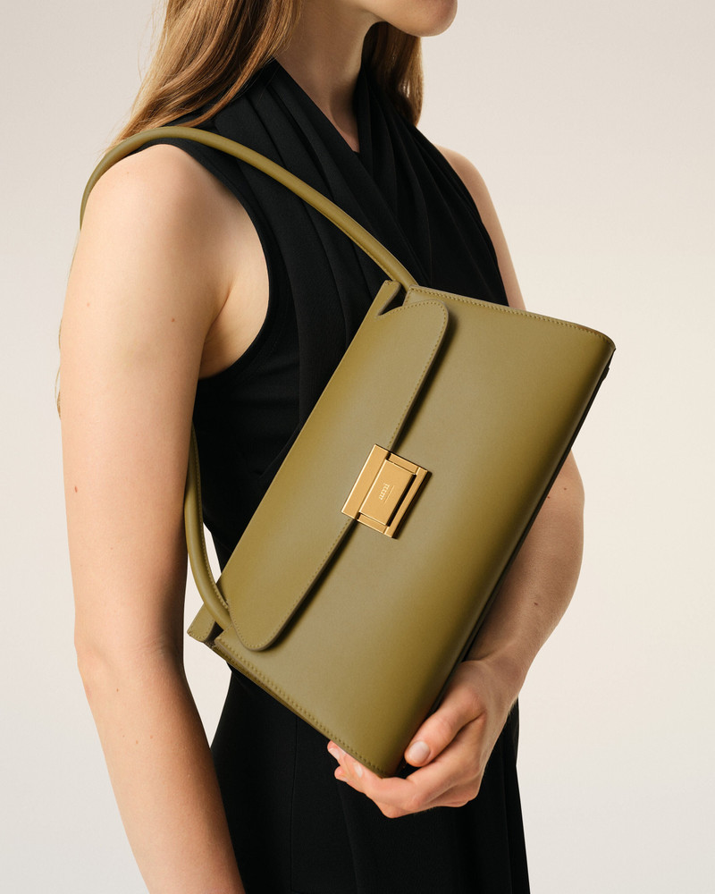 AMI Paris GREEN COW LEATHER SMALL MIMI BAG outlook