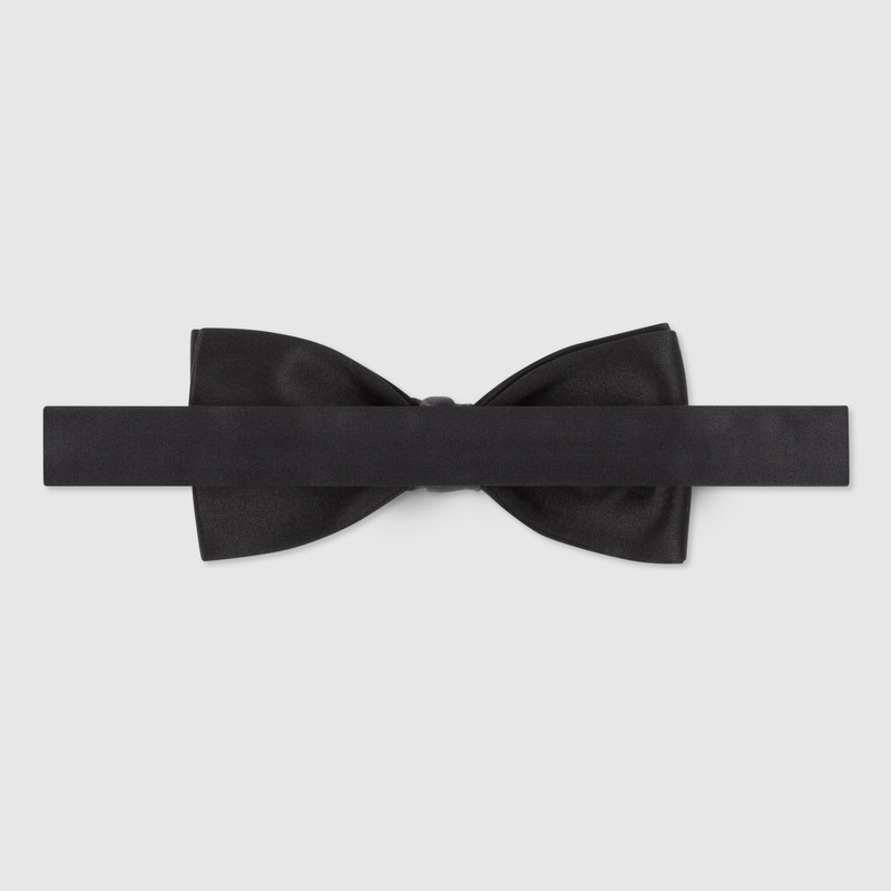 GUCCI Satin bow tie outlook