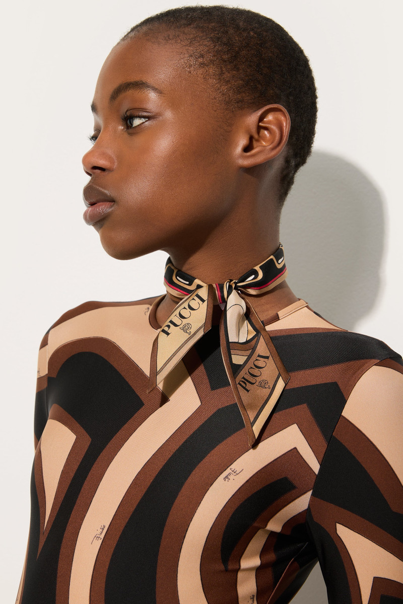 PUCCI IRIDE AND ISTRICE PRINT SILK TWILL SCARF outlook