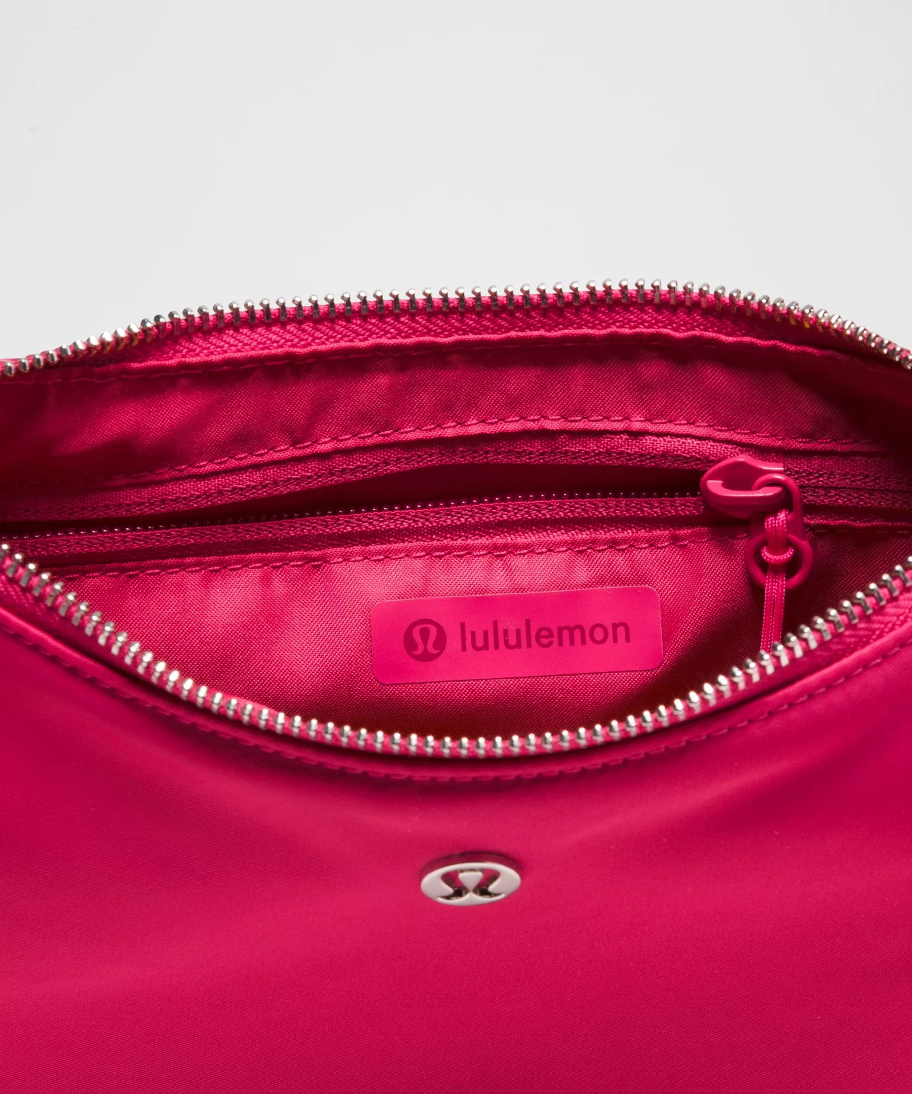 City Essentials Small Shoulder Bag 3L - 4