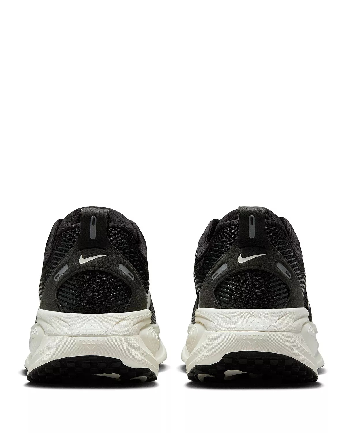 Women's Vomero 18 Sneakers - 3